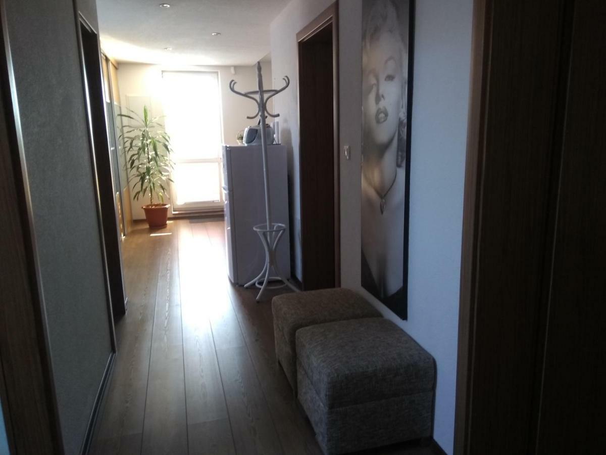 Apartman Lusy Vel'ka Lomnica Buitenkant foto
